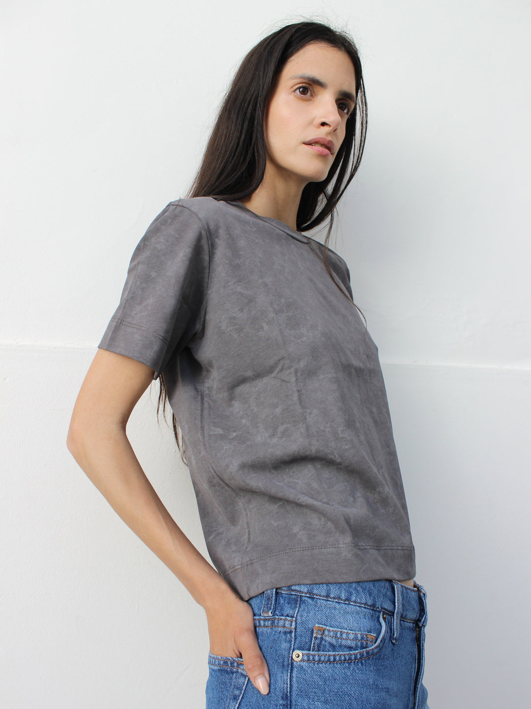 Remera Khalen Gris