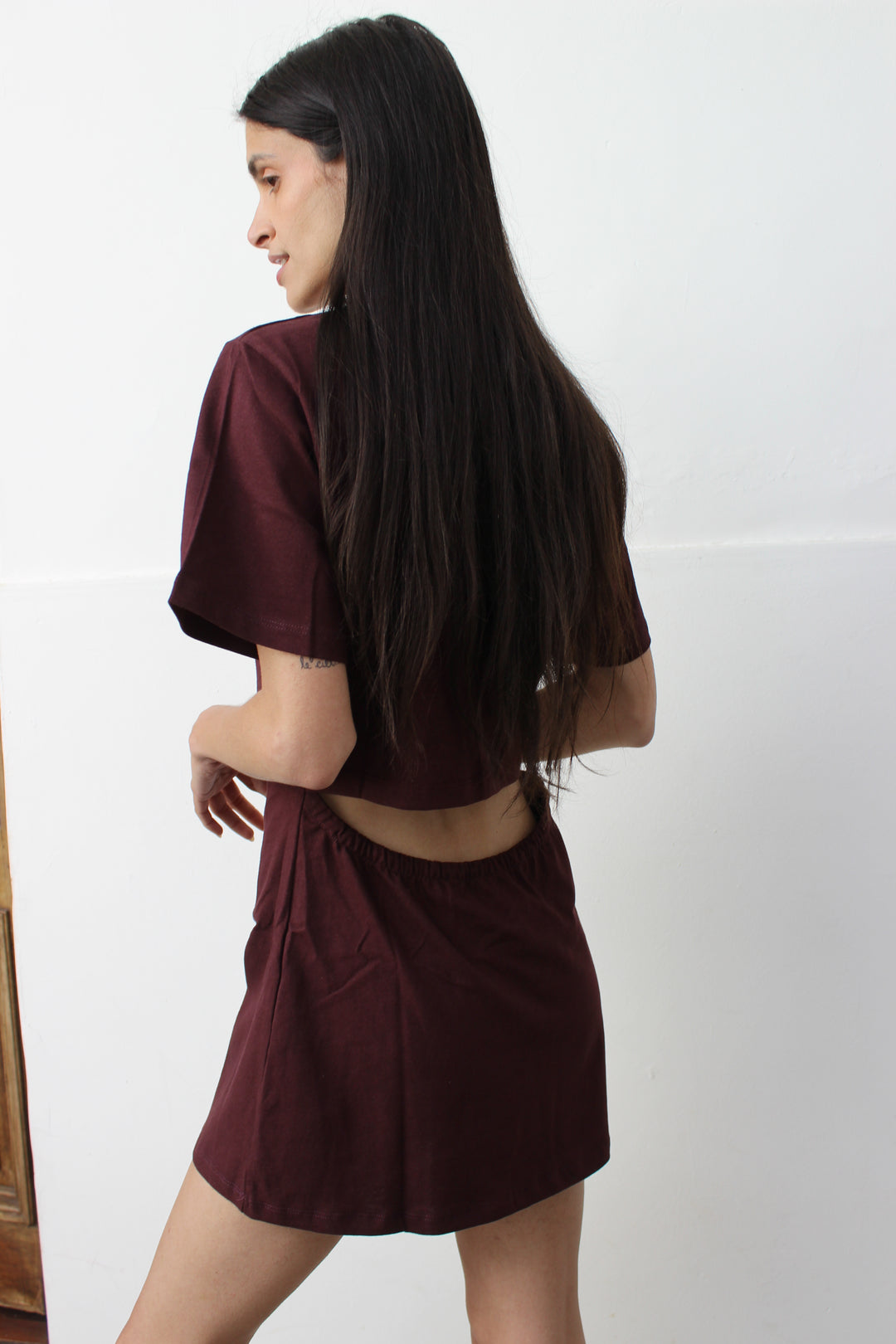 Vestido Caram Bordo