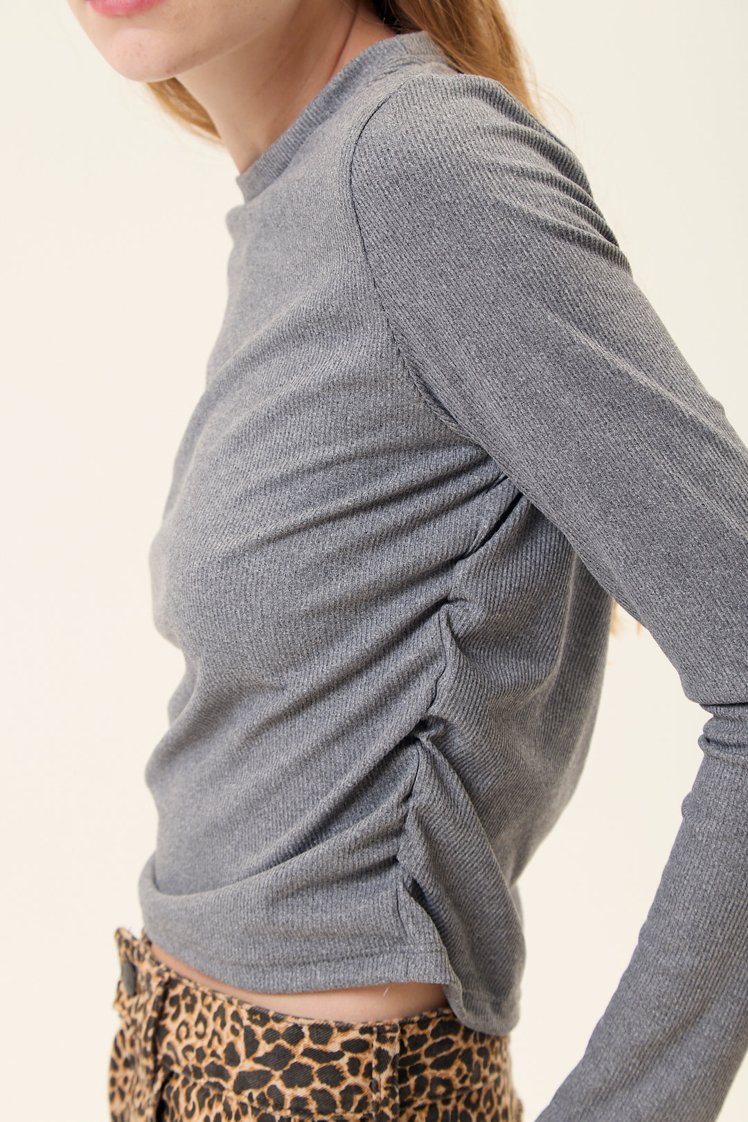 Remera Reflejo Gris