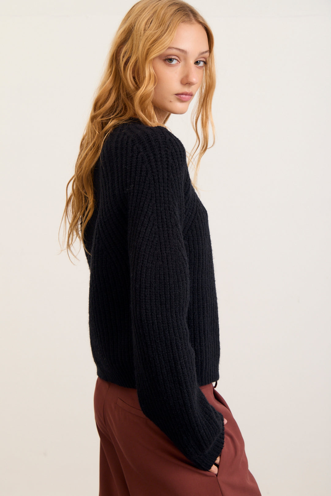 Sweater Utah Negro