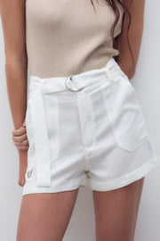 Short Couple Offwhite
