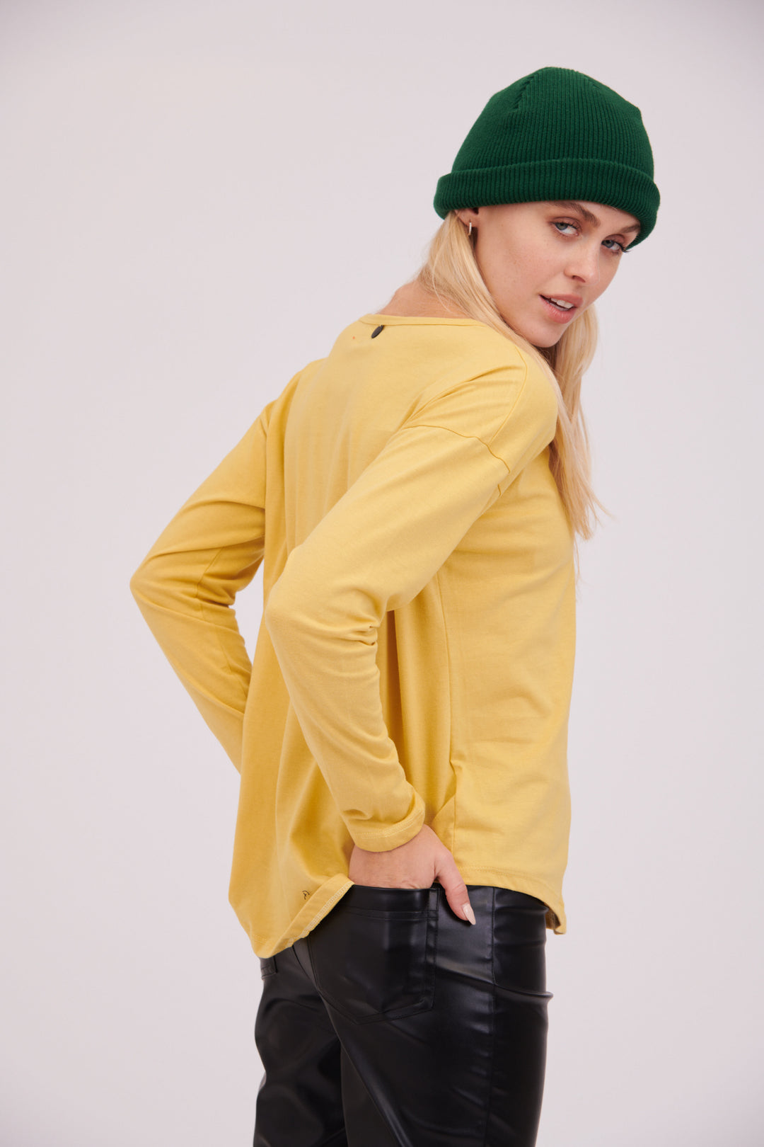 Remera Bote Amarillo
